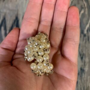 Vintage Cream Pearl Cluster Clip Earrings